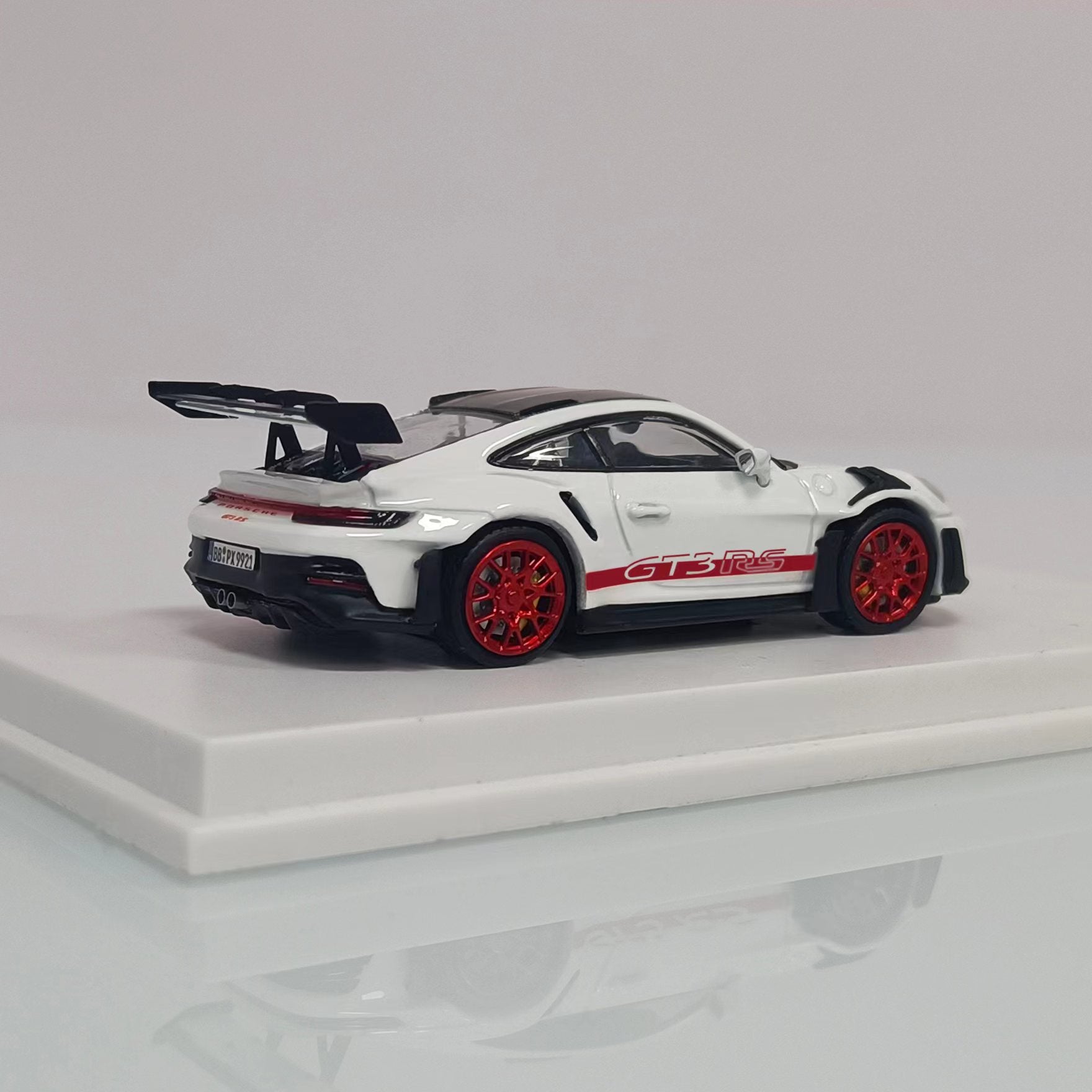 LMLF Model 1:64 Porsche 911 992 GT3 RS (7 Colours) – Horizon Diecast