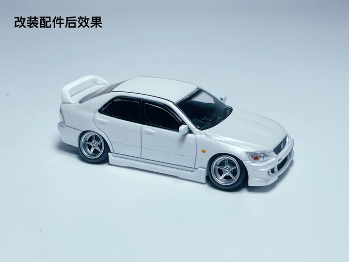 Fine works64 1:64 Lexus IS200 white