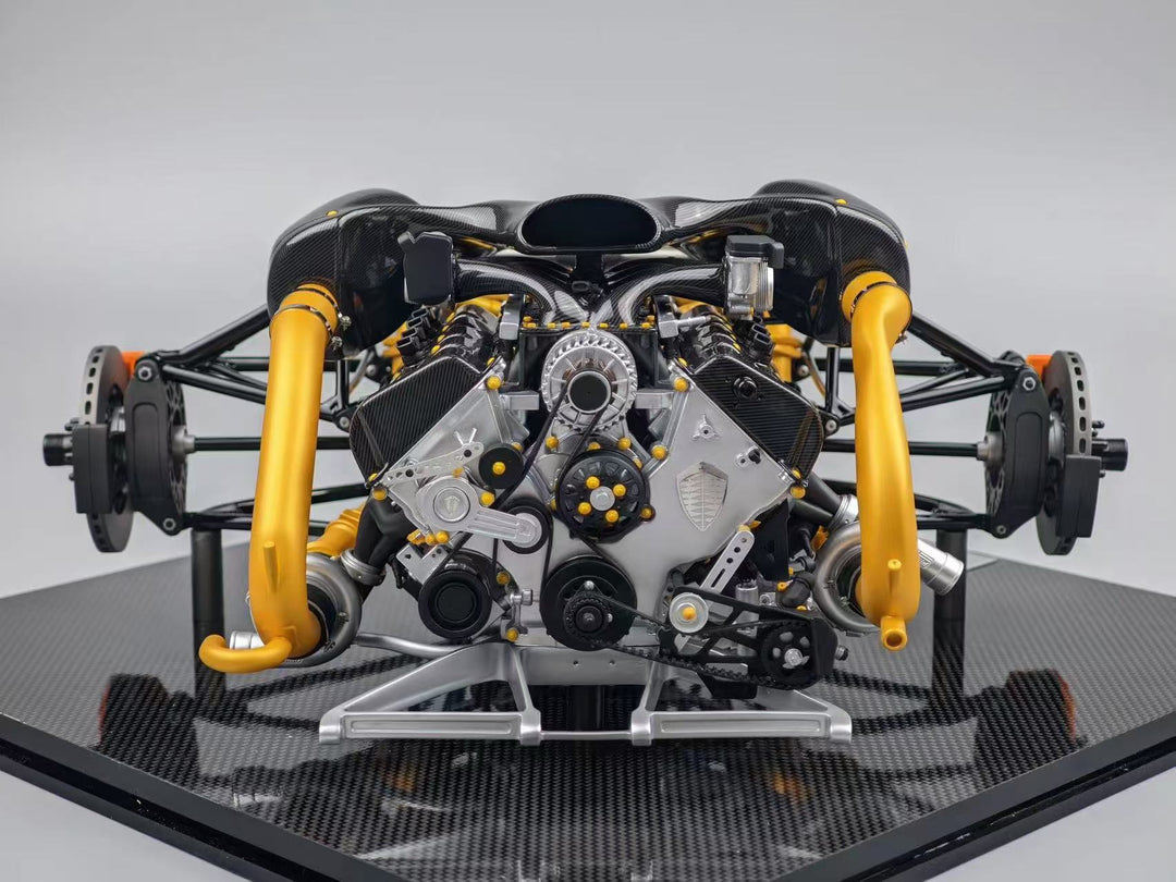 TopArt Collection 1:6 Koenigsegg One:1 Engine