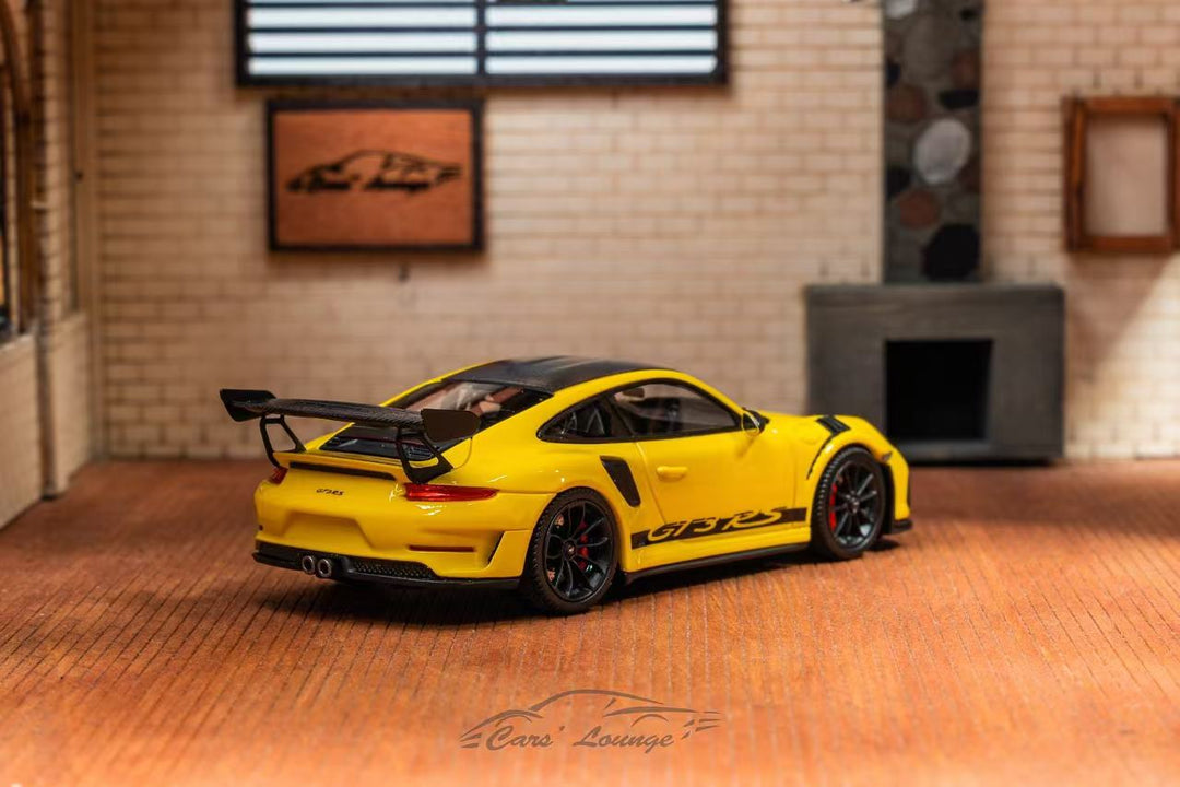 [Preorder] Car's Lounge 1:64 Porsche 911 GT3 RS (991.2) Resin Model (4 Colours)