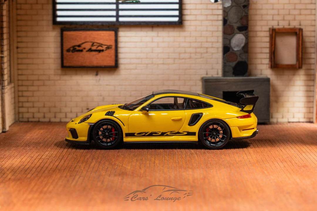 [Preorder] Car's Lounge 1:64 Porsche 911 GT3 RS (991.2) Resin Model (4 Colours)