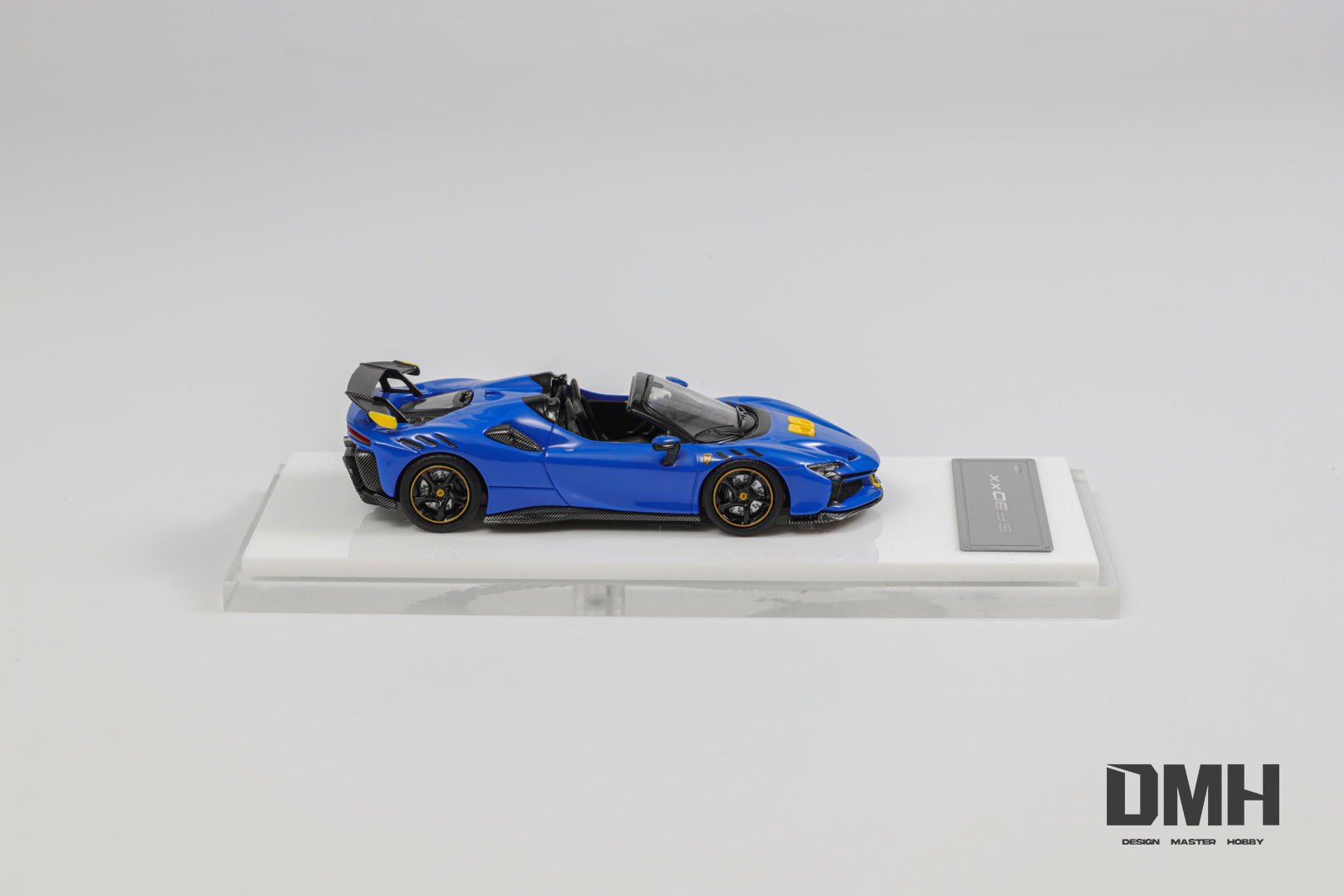 ☆1/64 Ferrari SF90 XX DMH イエロー ミニカー☆ Preorder] DMH 1:64 Ferrari SF90 XX Stradale hardtop (3