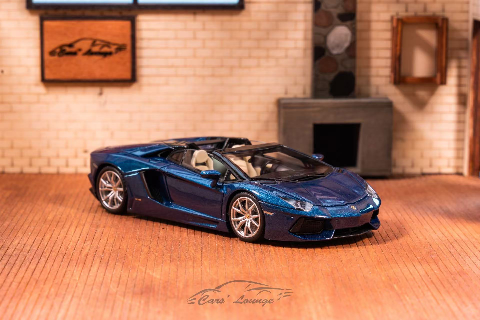 Car's Lounge 1:64 Aventador Roadster (LP-700) – Horizon Diecast