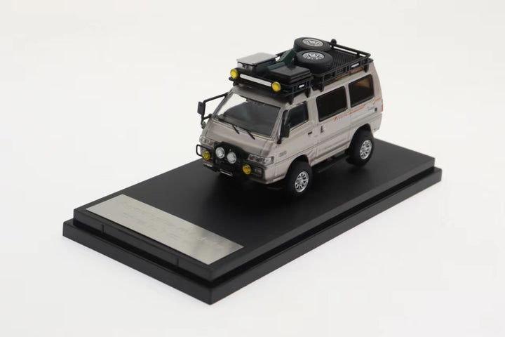 [Preorder] Autobots Models 1:64 Toyota Mitsubishi Delica Off-Road Version (5 Colors)