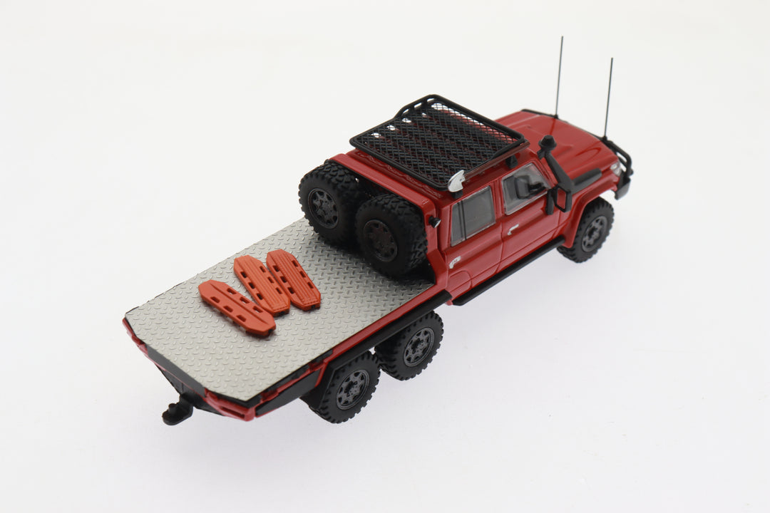 [Preorder] Autobots Models 1:64 Toyota Land Cruiser 79 Pickup 6x6