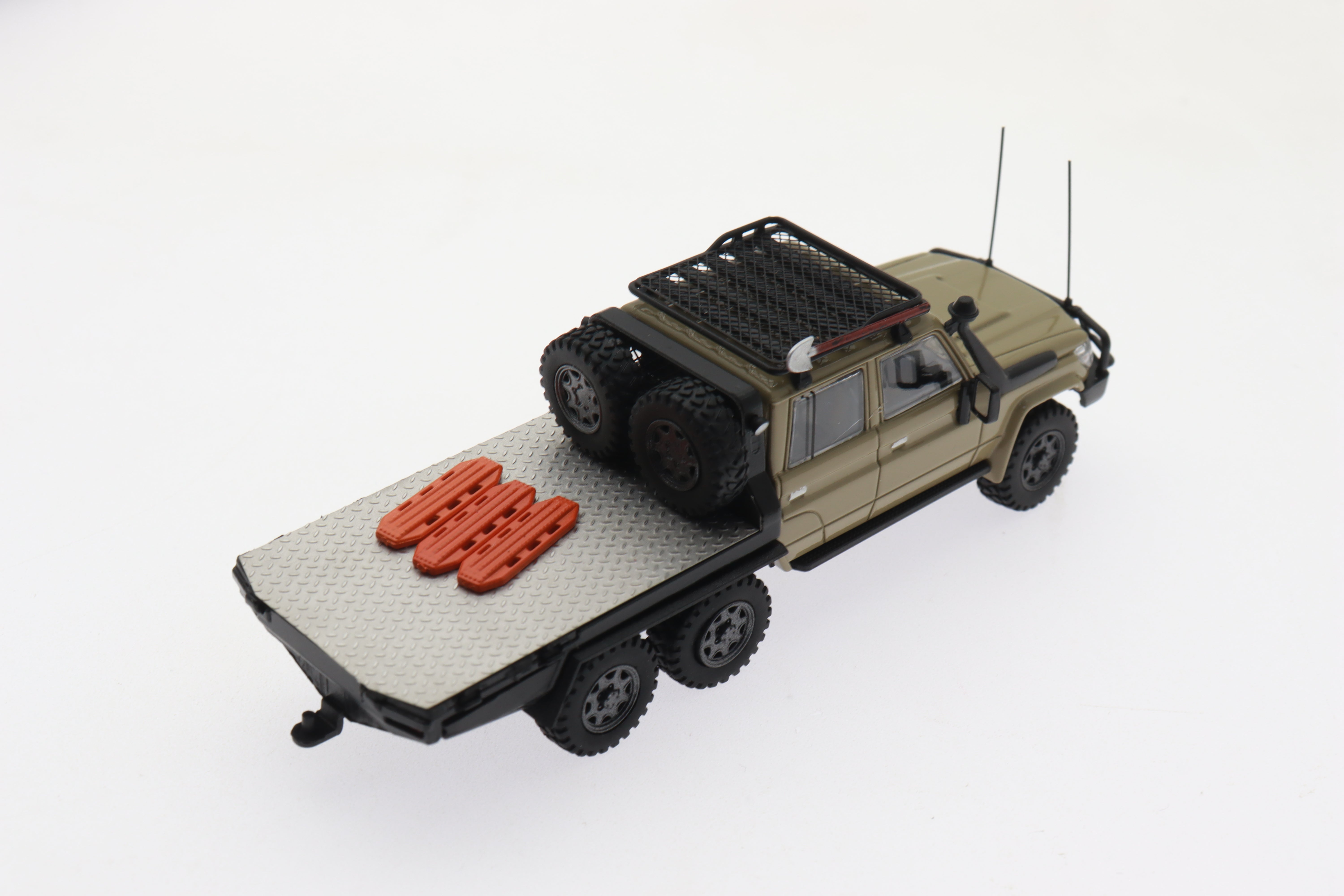Autobots Models 1:64 Toyota Land Cruiser 79 Pickup 6x6 – Horizon
