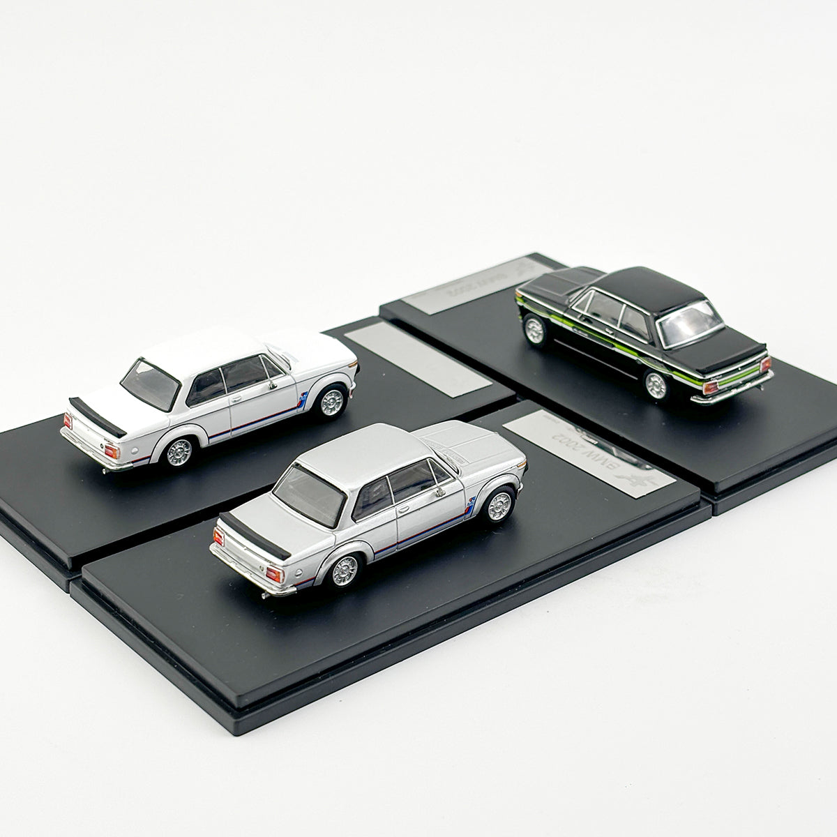 YS Model 1:64 BMW 2002 turbo – Horizon Diecast