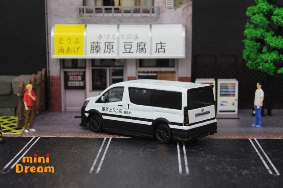 [Preorder] miniDREAM 1:64 Toyota Hiace H300 Fujiwara Livery