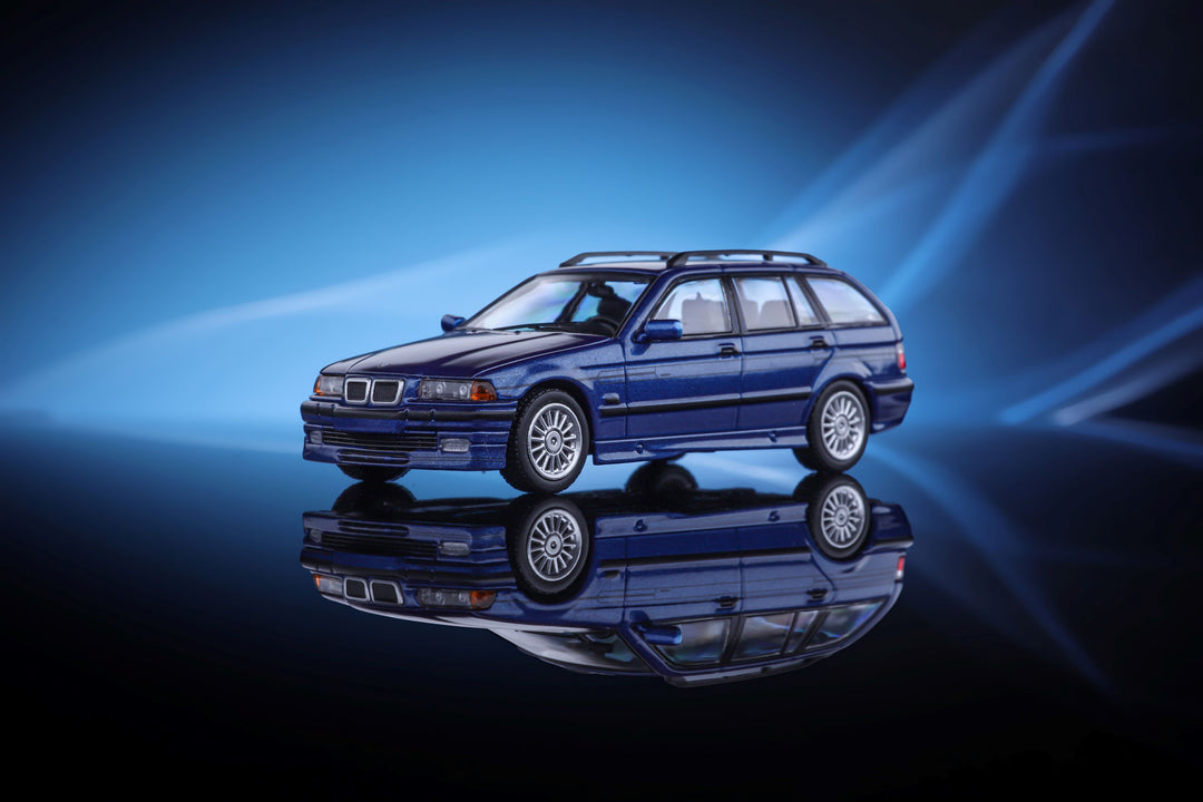 [Preorder] Mortal 1:64 BMW E36 3 Series Touring Alpina B8 (Silver / Blue)