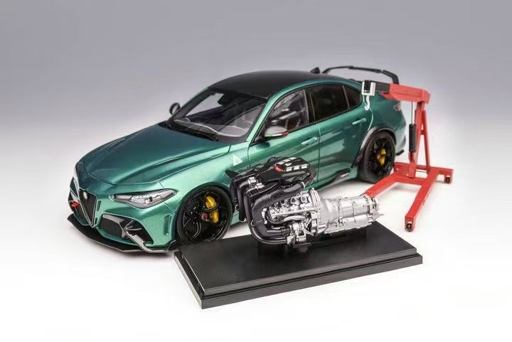 [Preorder] MOTORHELIX 1:18 Alfa Romeo Giulia GTAm (3 Colors)