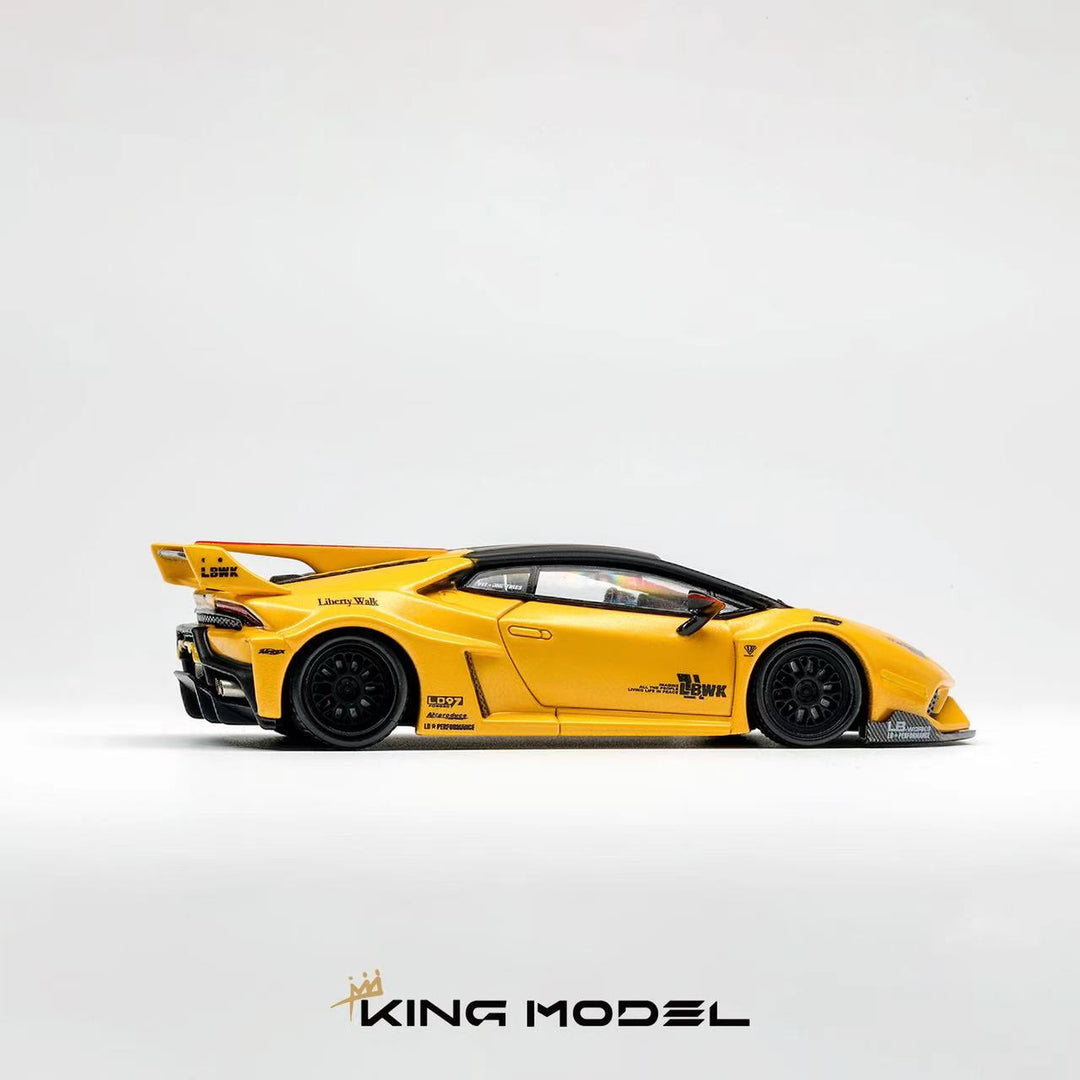 [Preorder] King Model 1:64 Lamborghini Huracan LBWK (2 Colors)