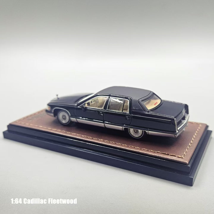 [Preorder] GOC 1:64 Cadillac Fleetwood Black