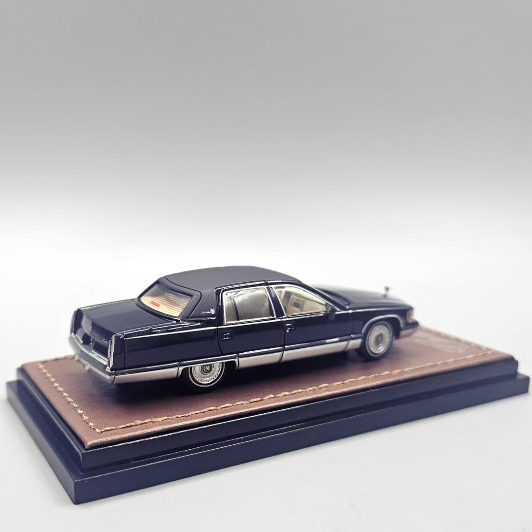 [Preorder] GOC 1:64 Cadillac Fleetwood Black