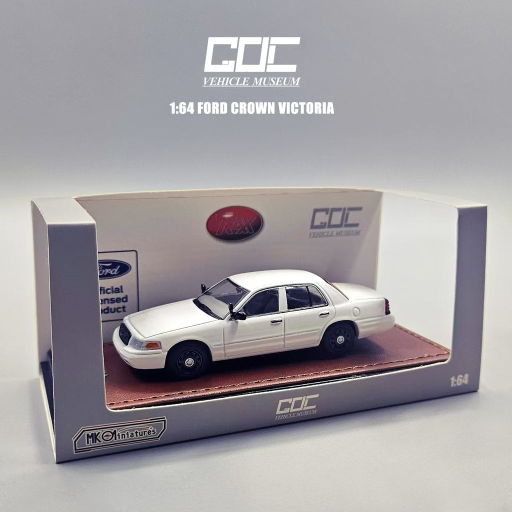 GOC 1:64 Ford Crown Victoria White – Horizon Diecast