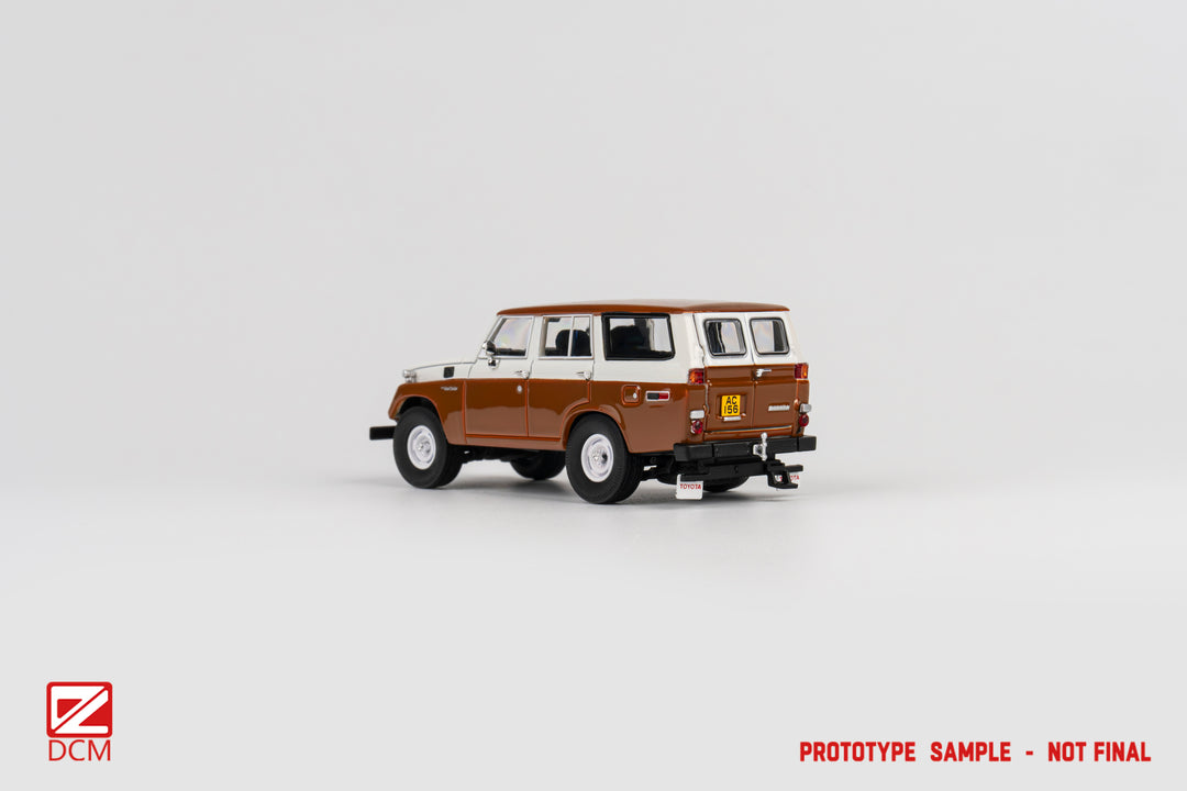 [Preorder] DCM 1:64 Toyota Land Cruiser FJ55 (4 Colors)