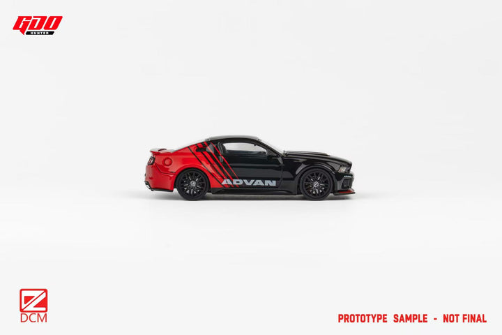 [Preorder] GDO Hunter x DCM Ford Mustang 2014 (2 Colors)