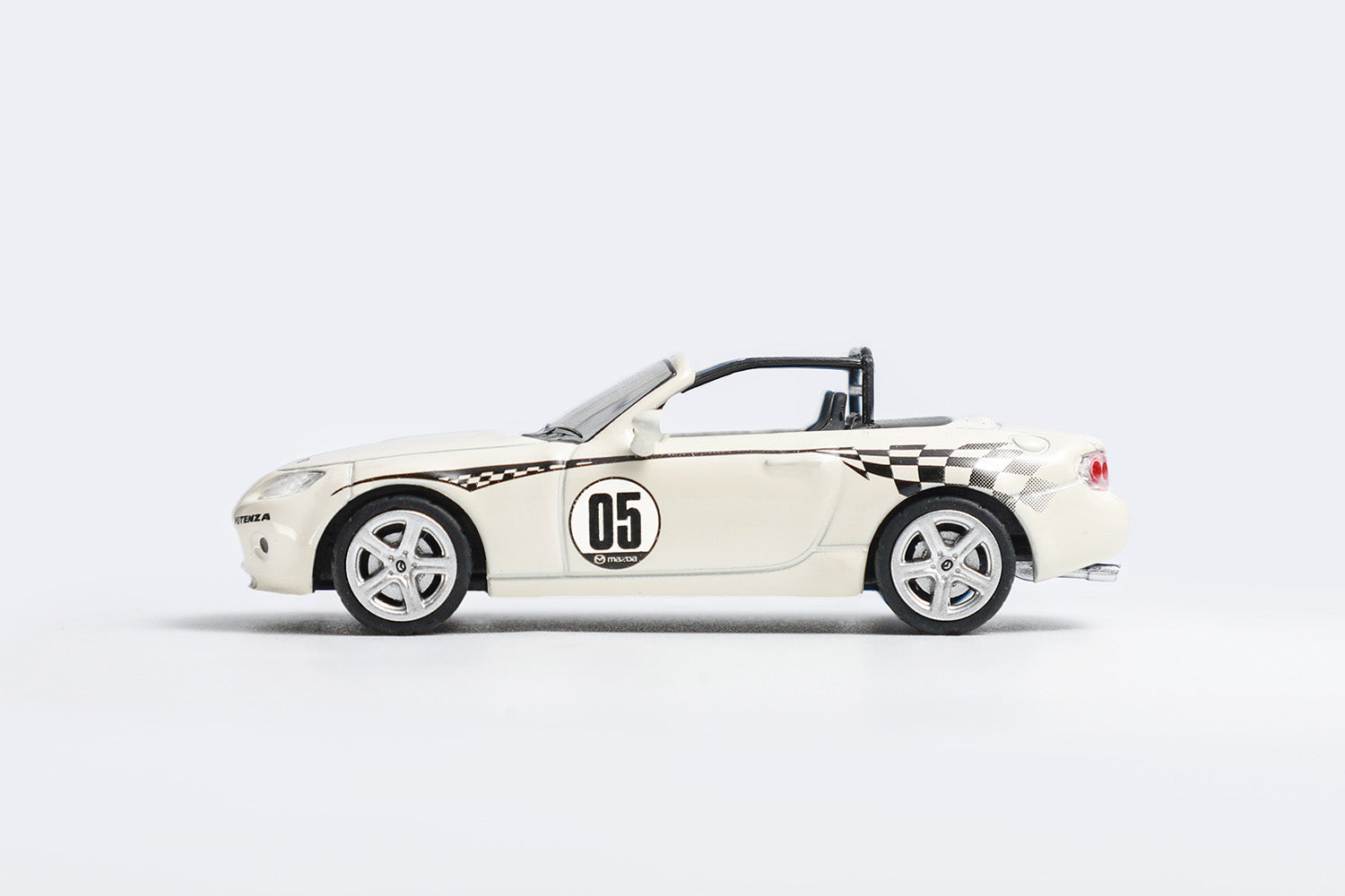 DCT 1:64 Mazda MX-5 Racing Livery (5 Colors) – Horizon Diecast