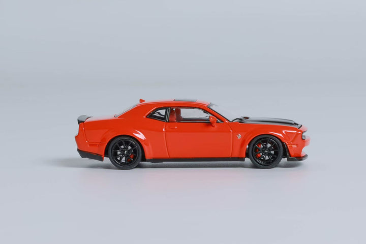 [Preorder] Stance Hunters 1:64 Dodge SRT Hellcat (2 Colors)