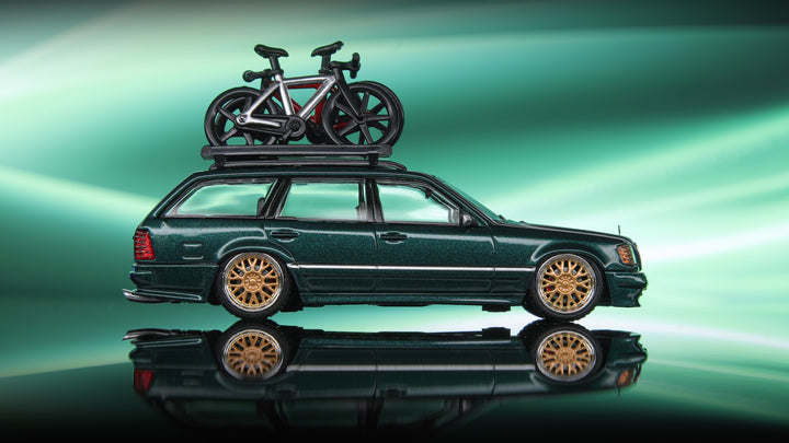 [Preorder] Mortal 1:64 Mercedes-Benz S124 Wagon Black / Green (4 Versions)