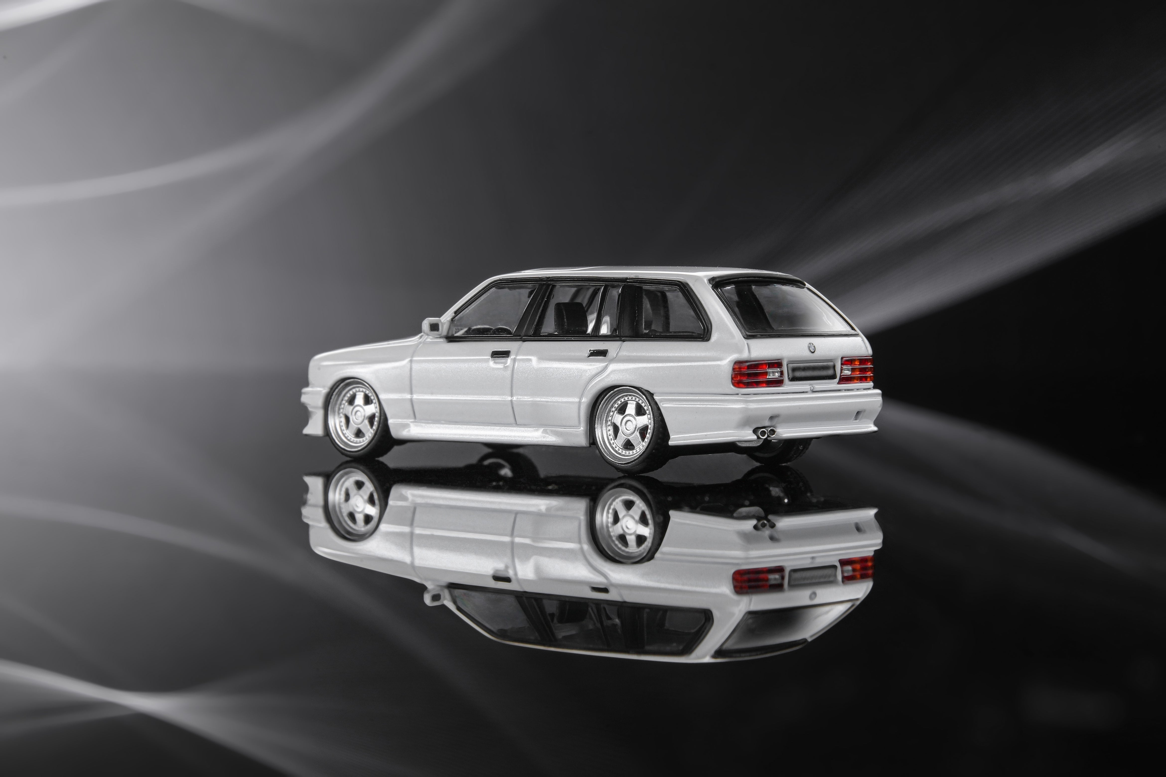 Mortal 1:64 BMW E30 3 Series Touring Opening Hood (4 Versions