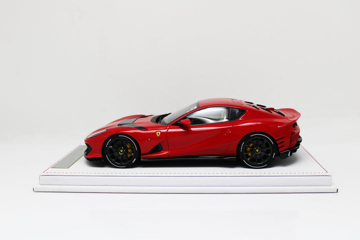 [Preorder] GL Model 1:18 Ferrari 812 (5 Colors)