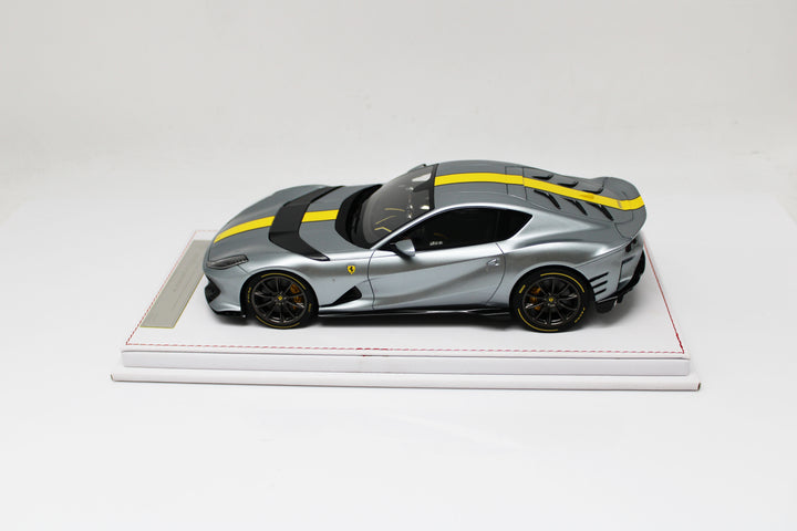 [Preorder] GL Model 1:18 Ferrari 812 (5 Colors)