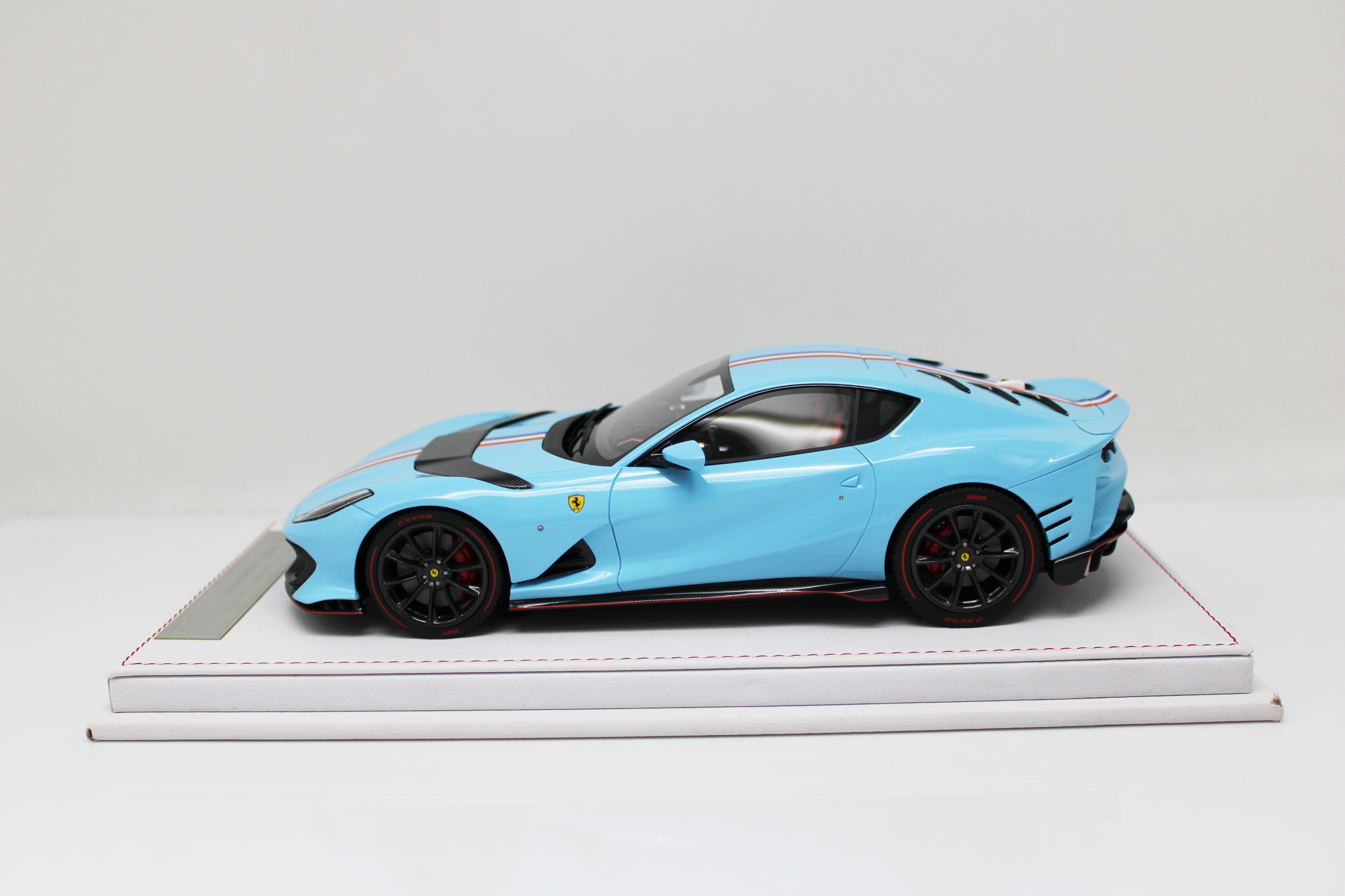 Preorder] GL Model 1:18 Ferrari 812 (5 Colors) – Horizon Diecast