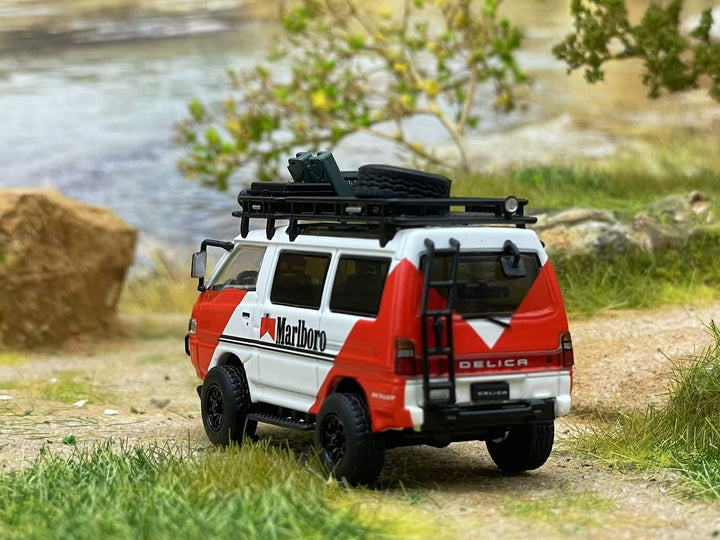 [Preorder] Autobots Models 1:64 Mitsubishi Delica (4 Colors)