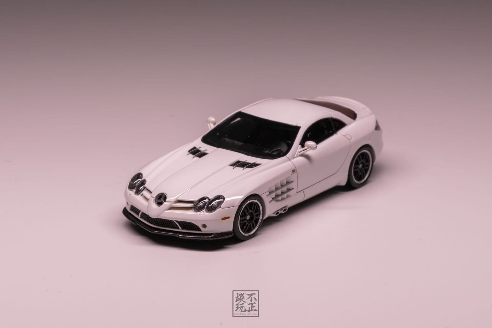 Car's Lounge 1:64 SLR Edition 722 (3 Colors) – Horizon Diecast