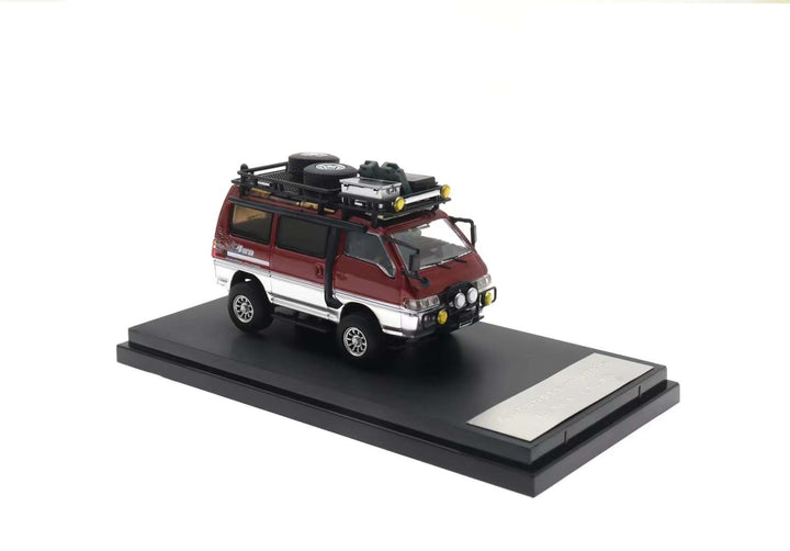 Autobots Models 1:64 Mitsubishi Delica 4x4 Off-Road Version (3 Colors)