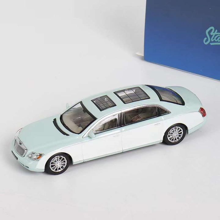 Stance Hunters 1:64 Maybach 62 Tiffany Blue + White