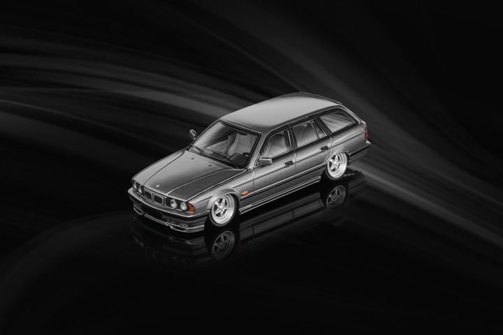 [Preorder] Mortal 1:64 BMW E34 Touring Opening Hood (4 Colors)