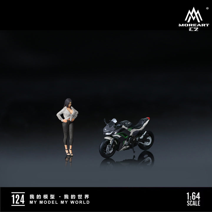 [Preorder] MoreArt 1:64 KAWASAKI NINJA650 BLACK AND WHITE FLORAL MOTORCYCLE Girl MO222124