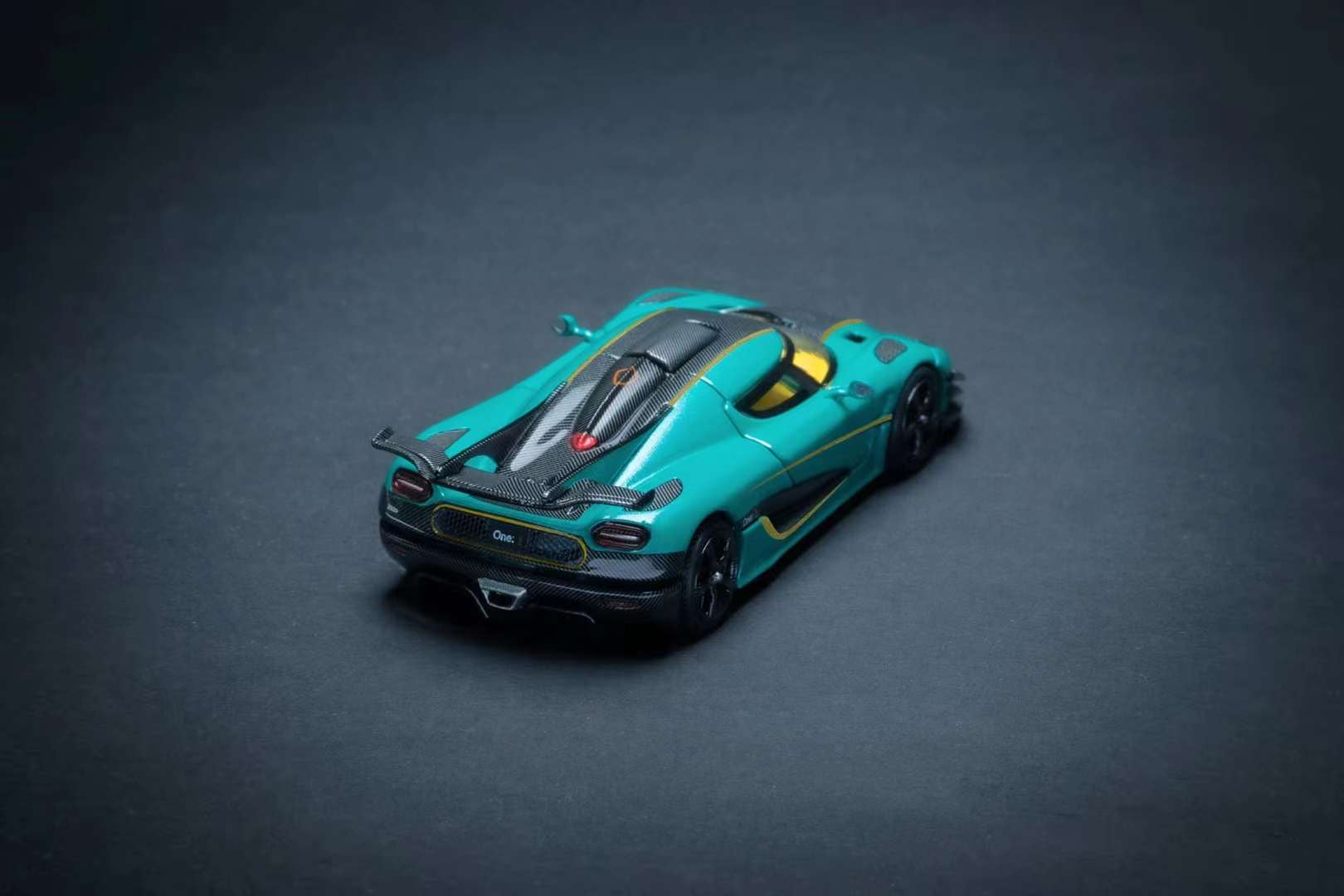 DragonBo Model 1:64 Koenigsegg One1 - Green – Horizon Diecast