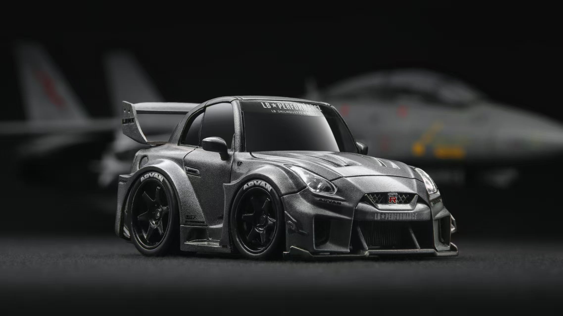 KR Studio 1:64 Nissan GTR R35 (4 Colours) – Horizon Diecast