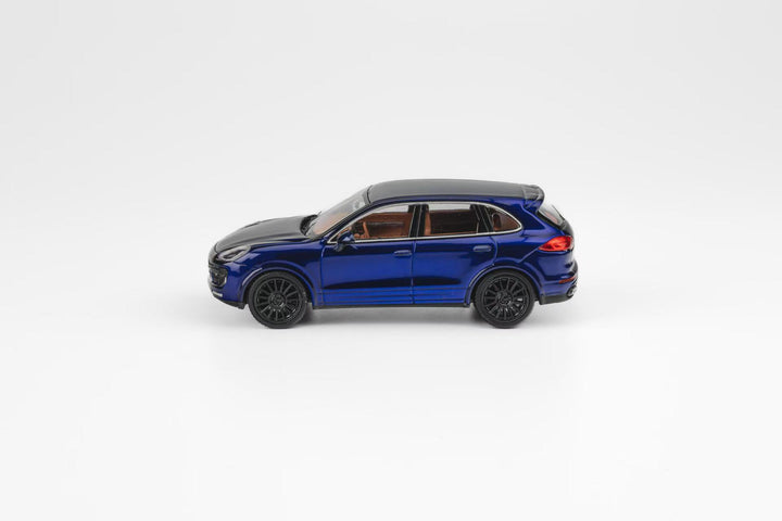 [Preorder] DM Model 1:64 Porsche Cayenne Turbos 2014 (5 Colors)