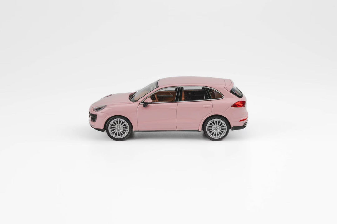 [Preorder] DM Model 1:64 Porsche Cayenne Turbos 2014 (5 Colors)