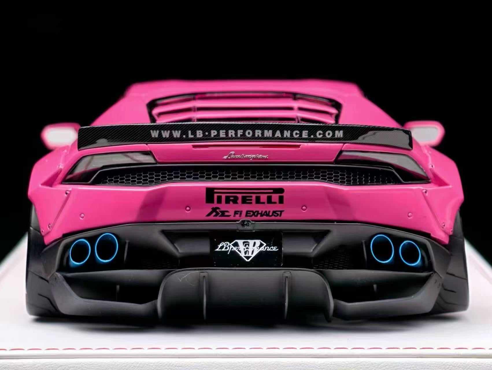 Preorder] LB-PERFORMANCE 1:18 LIBERTY WALK Lamborghini Huracan