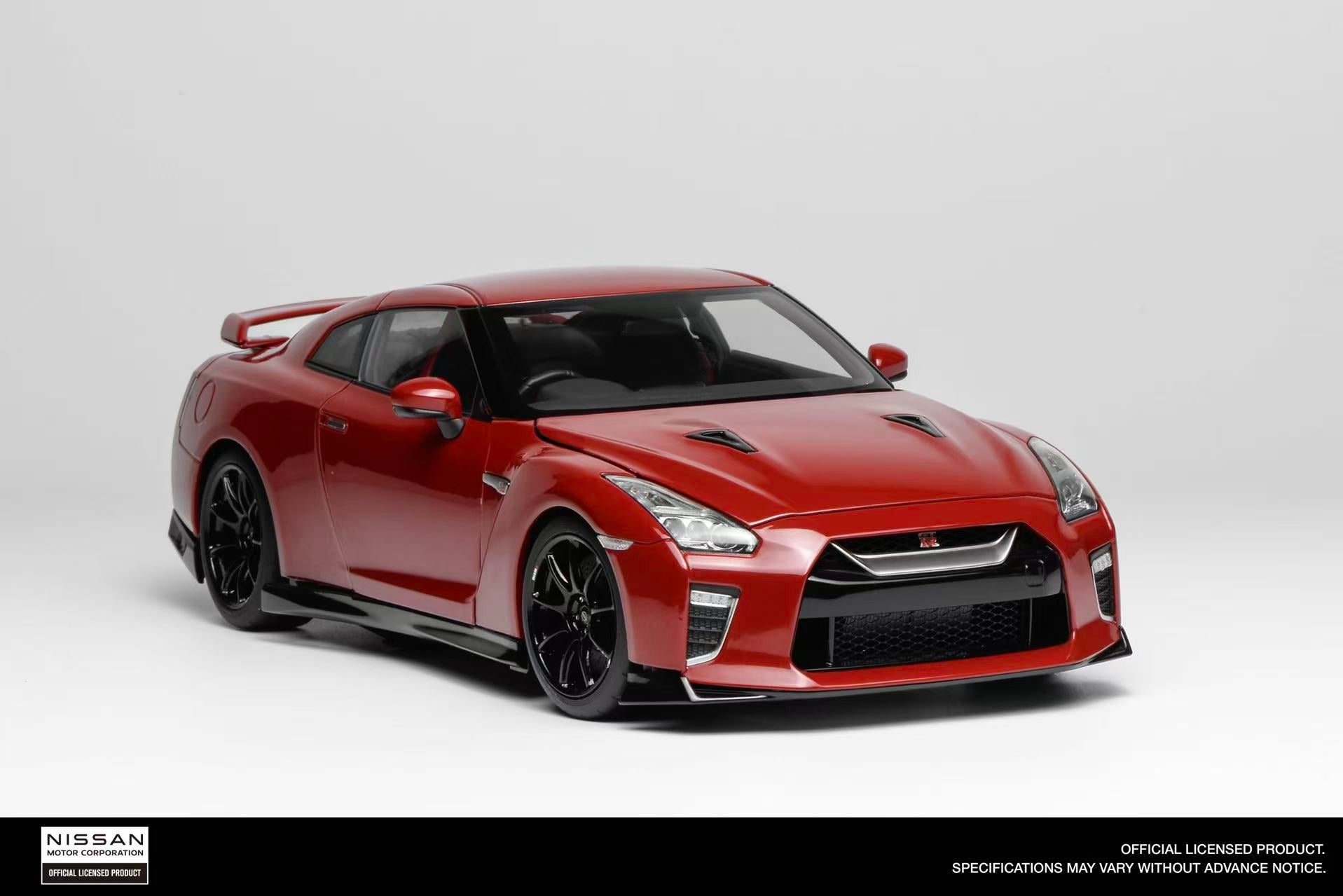 Motorhelix 1:18 Nissan GT-R (R35) Track Edition Engineered by