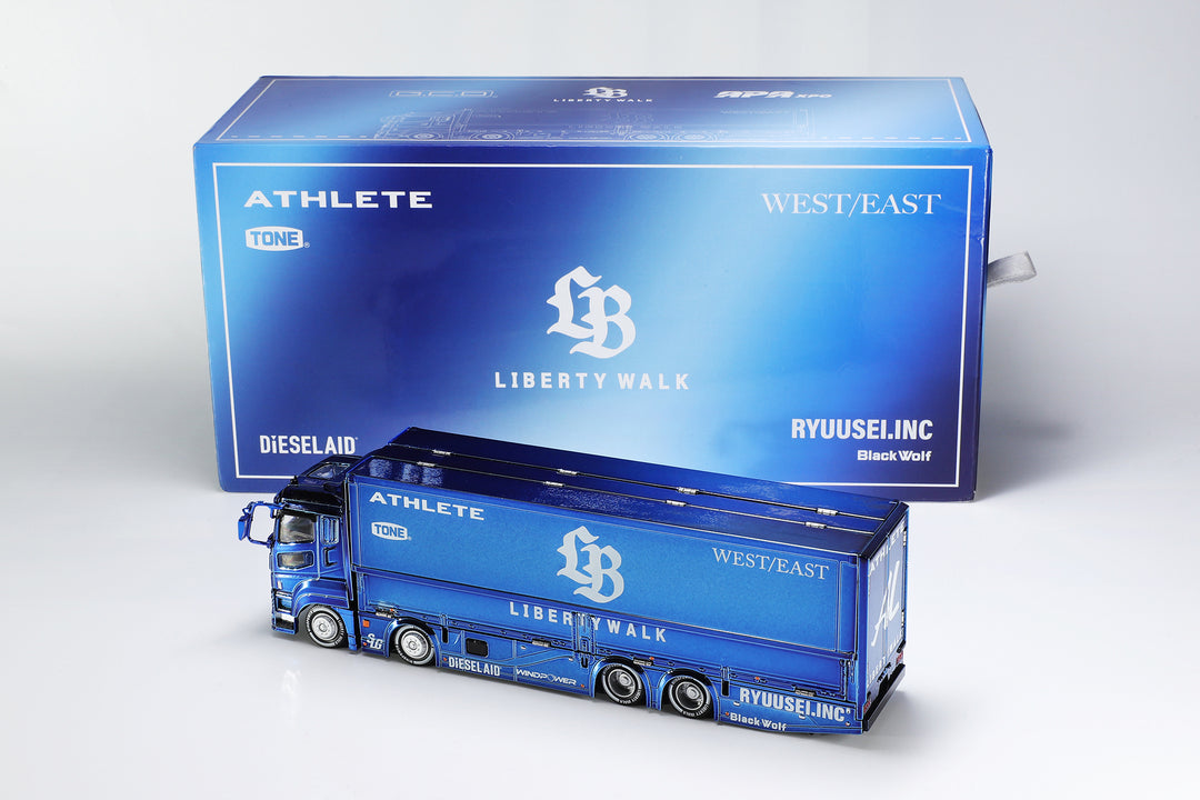 [Preorder] GCD 1:64 LBWK Mitsubishi Fuso Super Great Transport Truck Chrome Blue APA XPO Exclusive