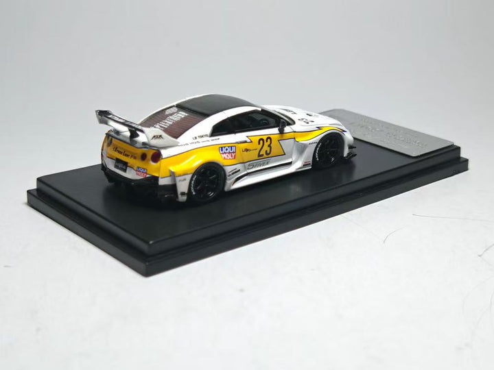 [Preorder] Model Collect 1:64 LBWK Nissan GTR GT White Flash Livery (2 Colours)