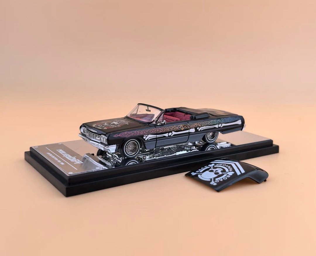 [Preorder] FineWorks64 1:64 Chevrolet Impala (2 Versions)