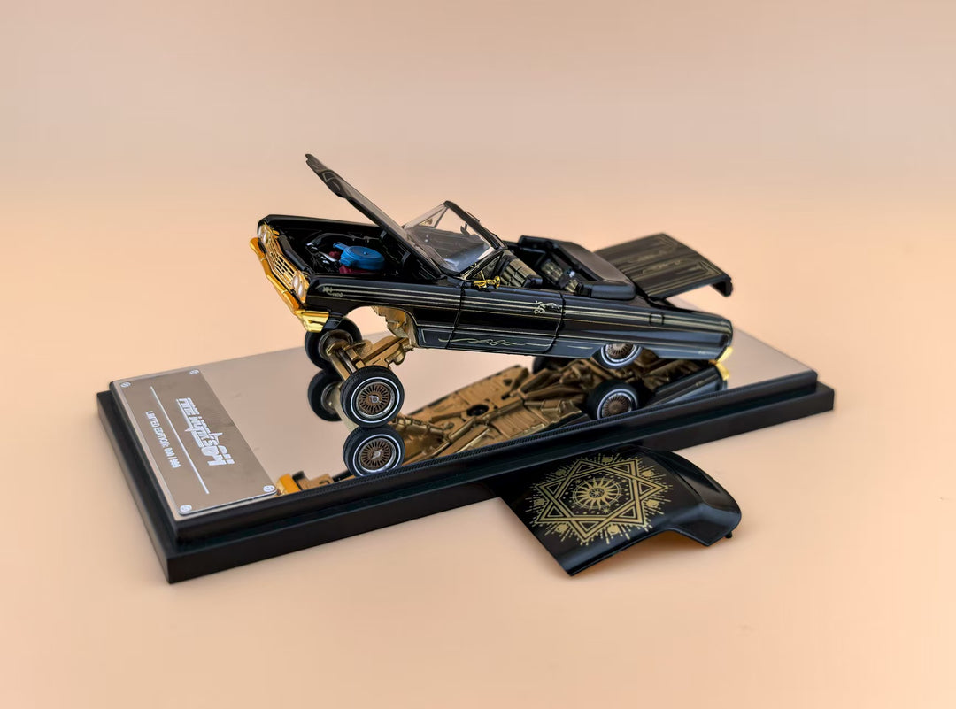 [Preorder] FineWorks64 1:64 Chevrolet Impala (2 Versions)