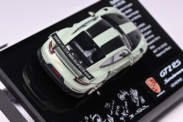 [Preorder] DMH 1:64 Porsche 911 GT2 RS Urban Bamboo