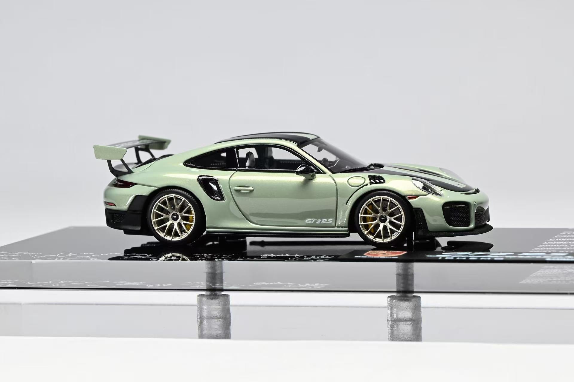 DMH 1/64　ポルシェ 911(991) GT2 RS Preorder] DMH 1:64 Porsche 911 GT2 RS Urban Bamboo – Horizon