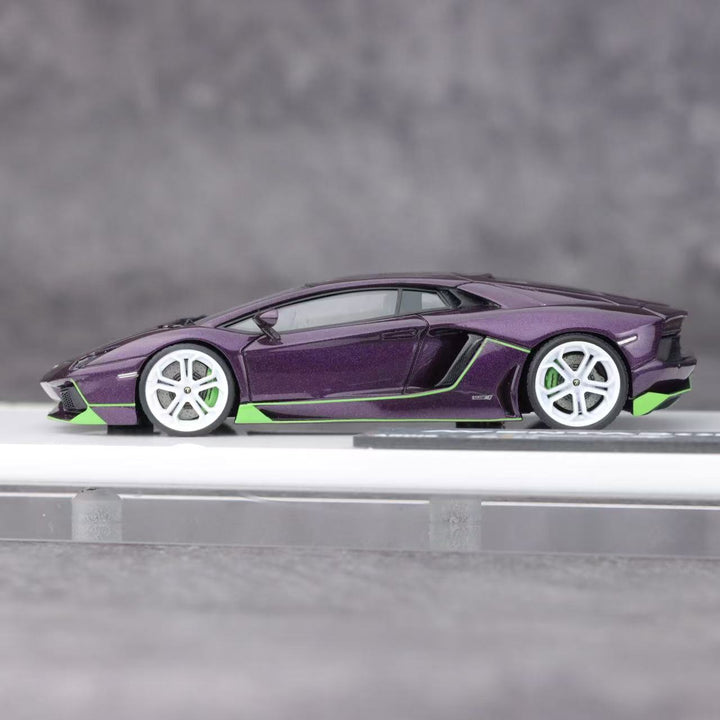 [Preorder] Tardis 1:64 Lamborghini LP700 (2 Colours)