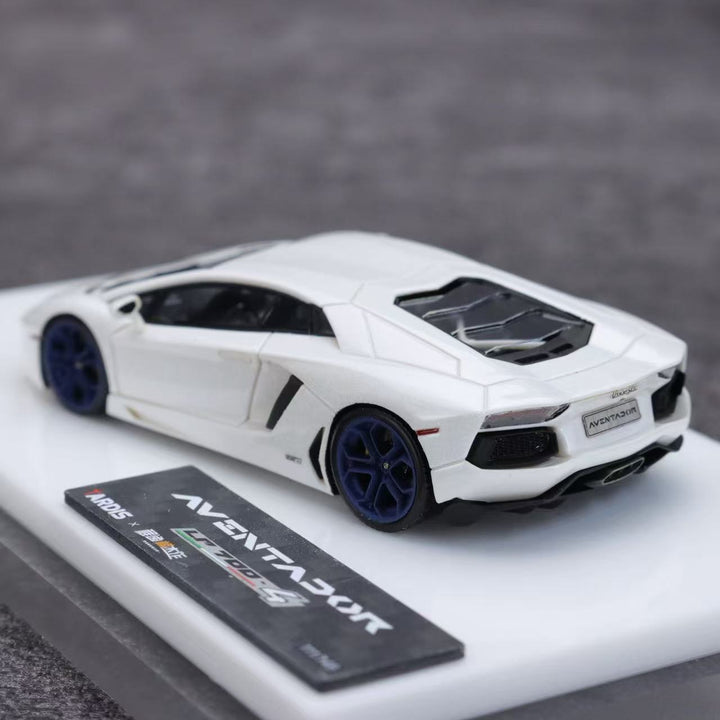 [Preorder] Tardis 1:64 Lamborghini LP700 (2 Colours)