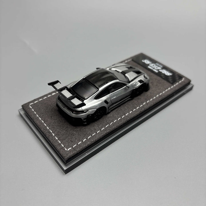[Preorder] TOP LUX 1:64 Porsche 992 GT3RS Silver