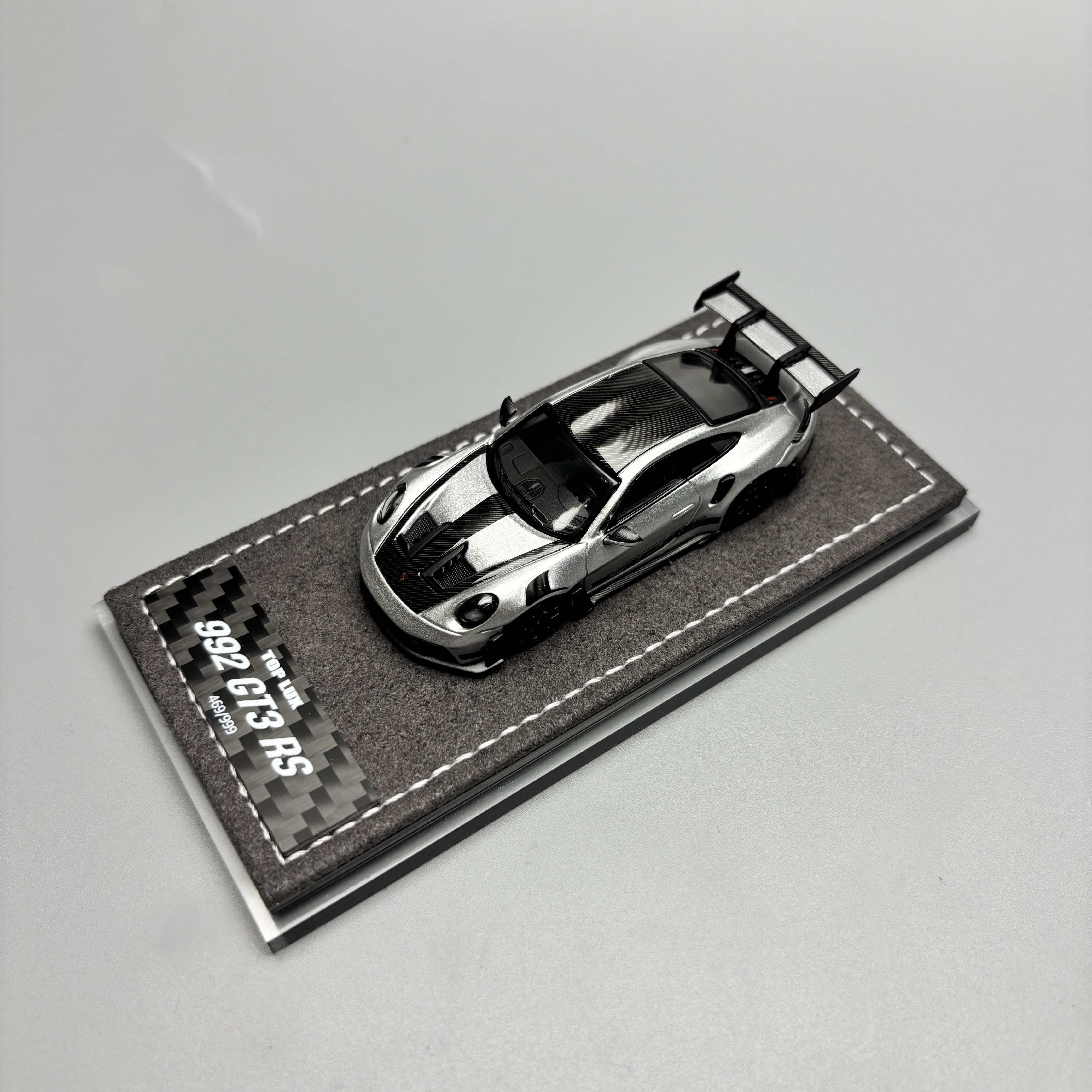 Preorder] TOP LUX 1:64 Porsche 992 GT3RS Silver – Horizon Diecast