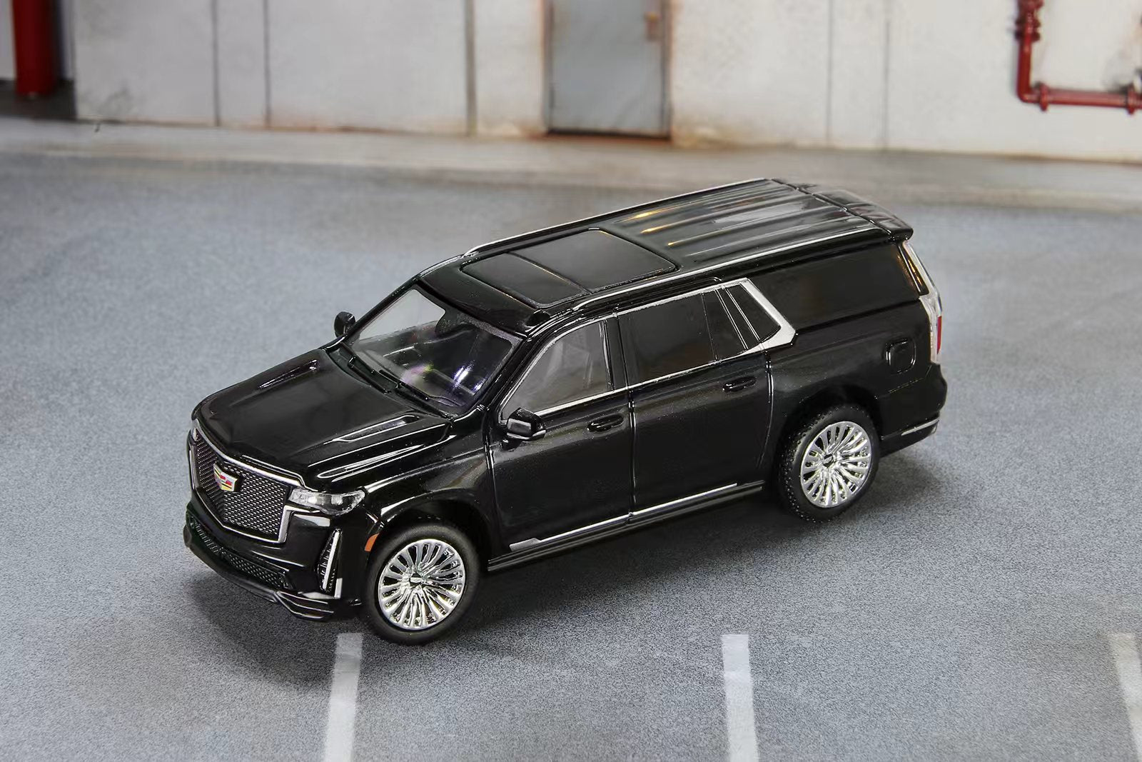 Shadow Pro 1:64 Escalade ESV Black KS-057-559 – Horizon Diecast